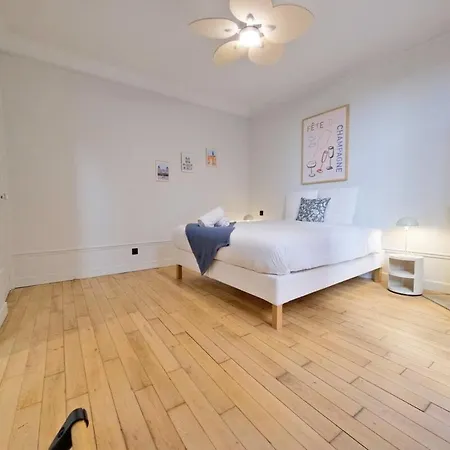 Bonhomme House - Hypercentre Appartement Reims
